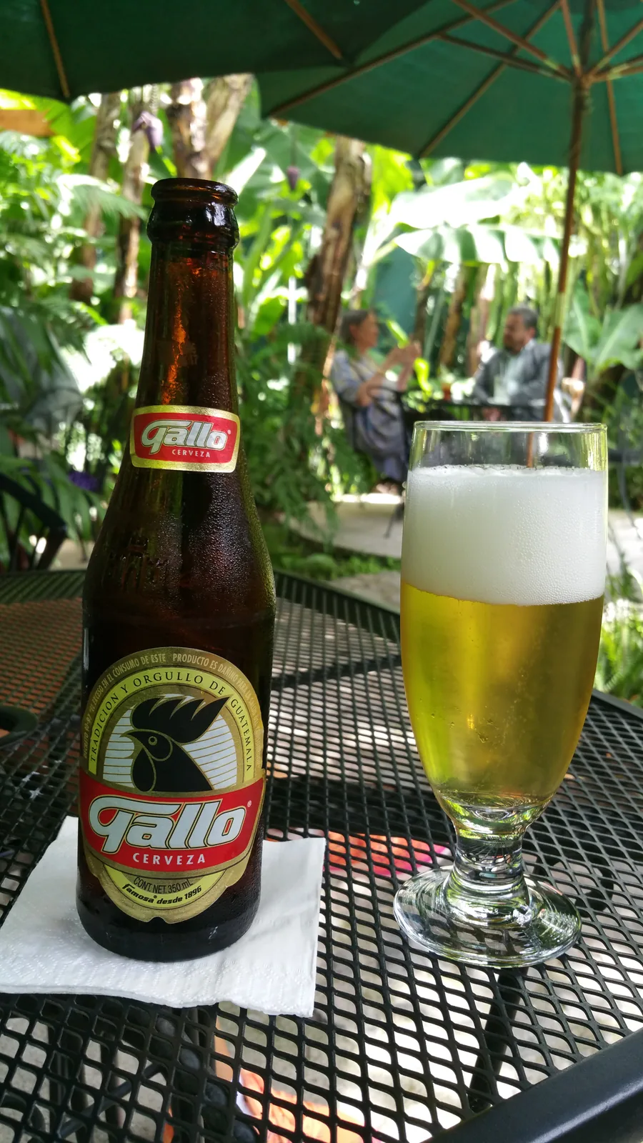 Gallo é a cerveja mais tradicional da Guatemala, produzida pela Cervecería Centro Americana desde 1896, em Cidade da Guatemala. É uma lager suave e refrescante, com 4,8% de álcool, símbolo de identidade nacional guatemalteca. Seu icônico logotipo de galo está presente no país há mais de um século e a marca é a mais vendida na Guatemala.